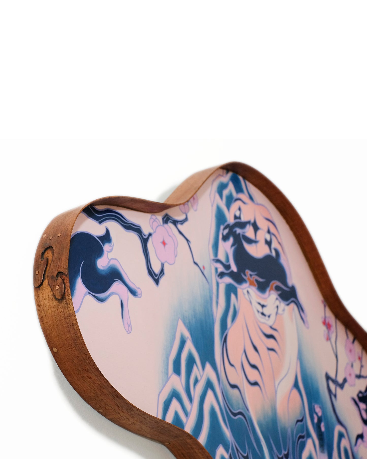 Creature Creature - Totality of all seasons, hidden eyes