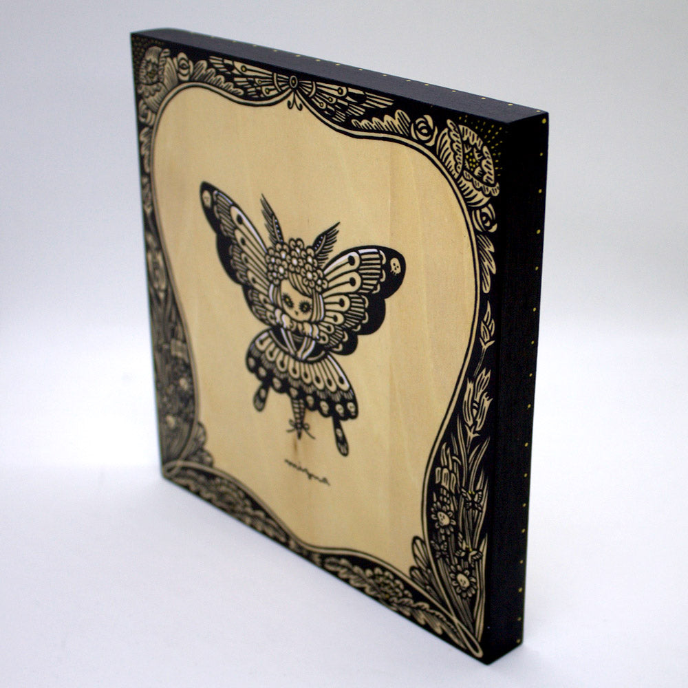 Mizna Wada - I Am A Butterfly