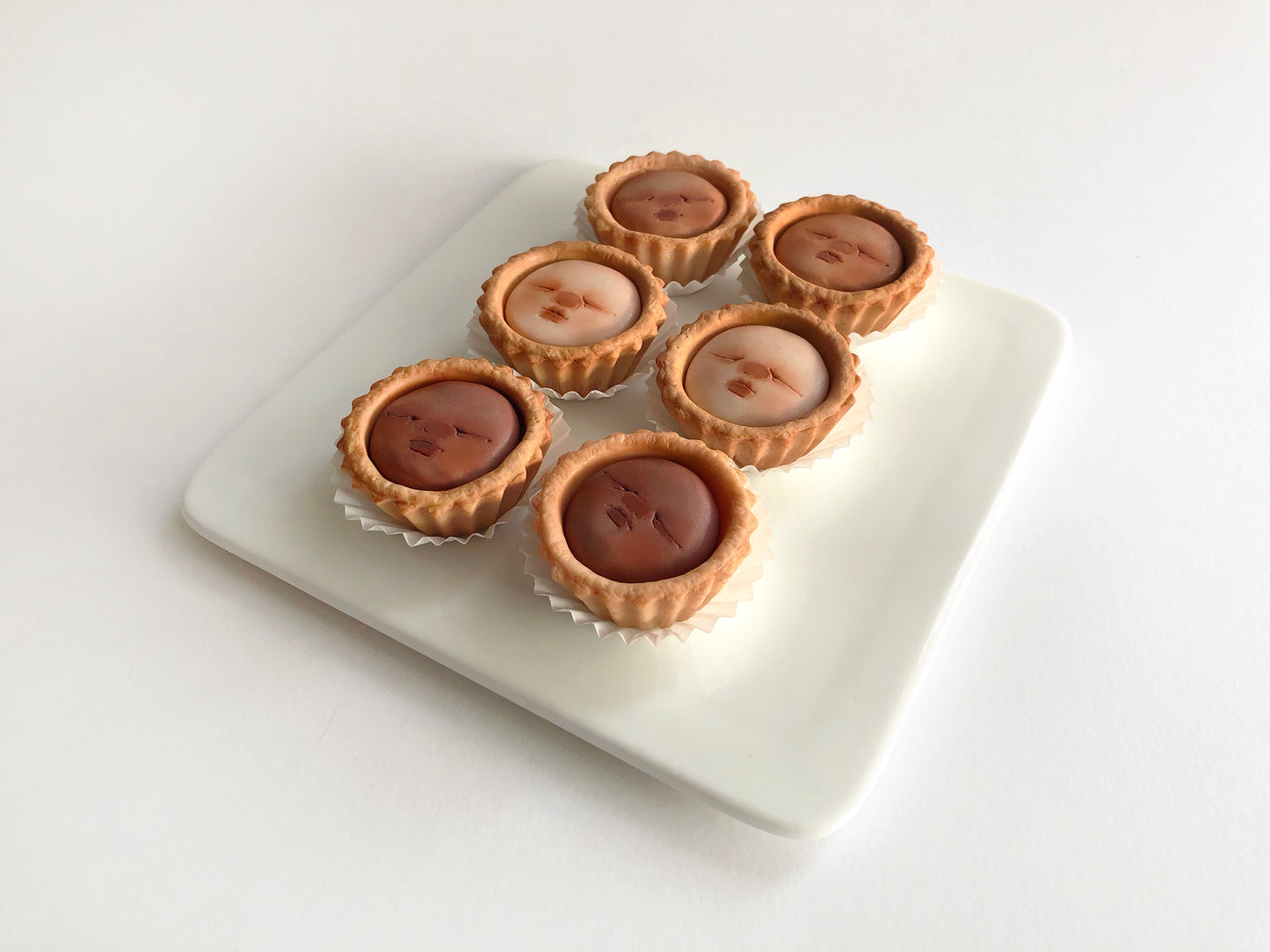 QimmyShimmy - Moon Tarts