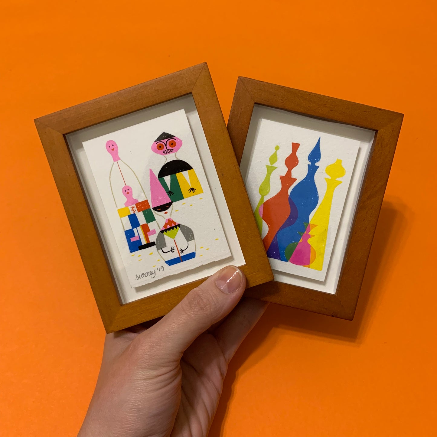 エレン・サリー - ジラード・ドールズ