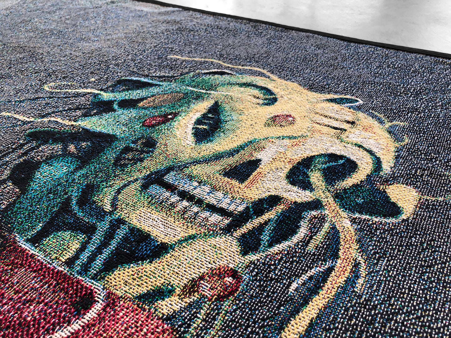 チャーリー・イマー - バスケットブランケットタペストリー