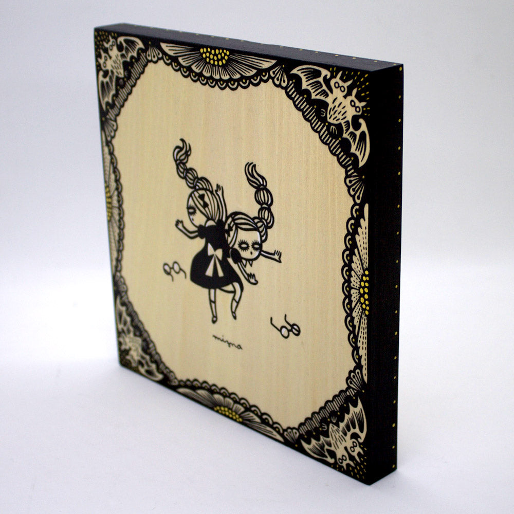 Mizna Wada - Where Are My Glasses?