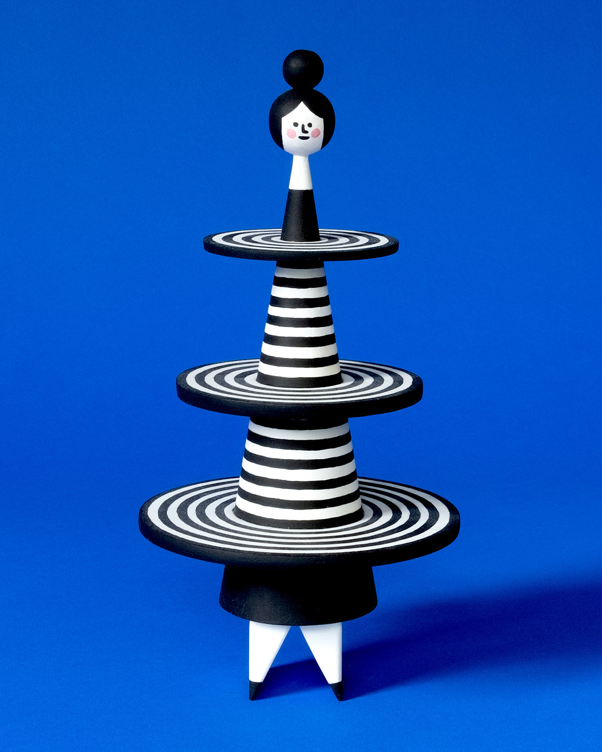 Lesley Barnes & Ross McAuley - Io