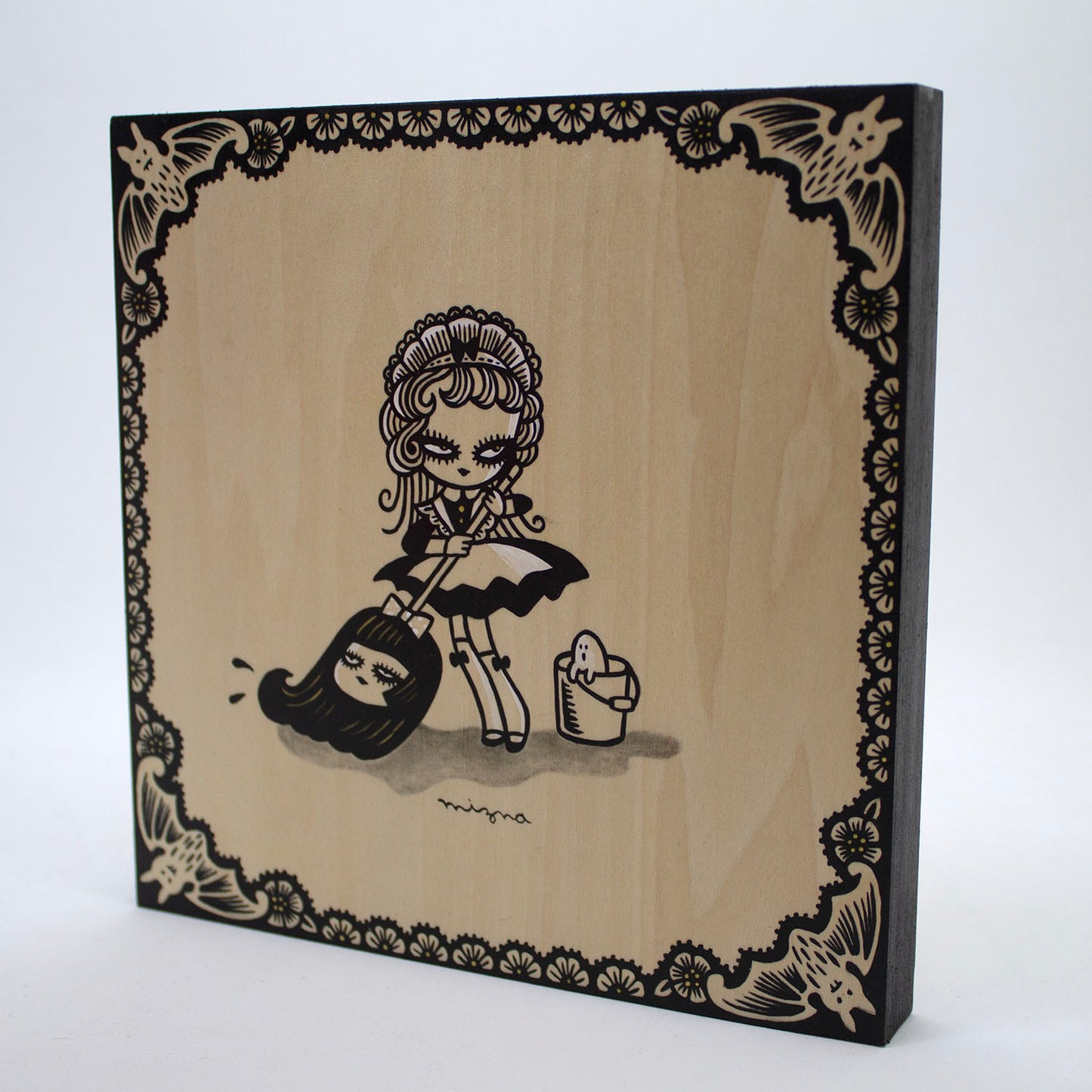 Mizna Wada - Housekeeping