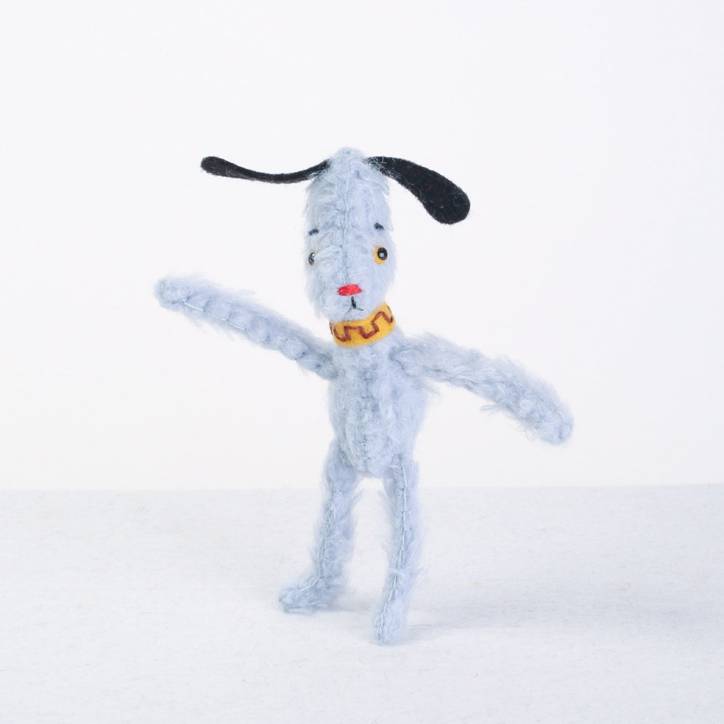 Cat Rabbit & The Seven Seas - Pocket Sweep (yellow)