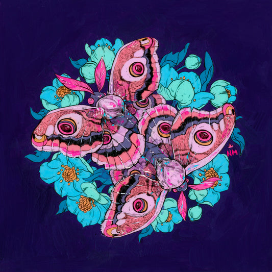 ニキー・モテカレム - 彼女は彼女の足首を優しく掴んだ