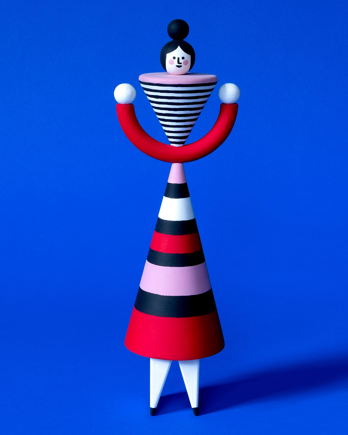 Lesley Barnes & Ross McAuley - Elara